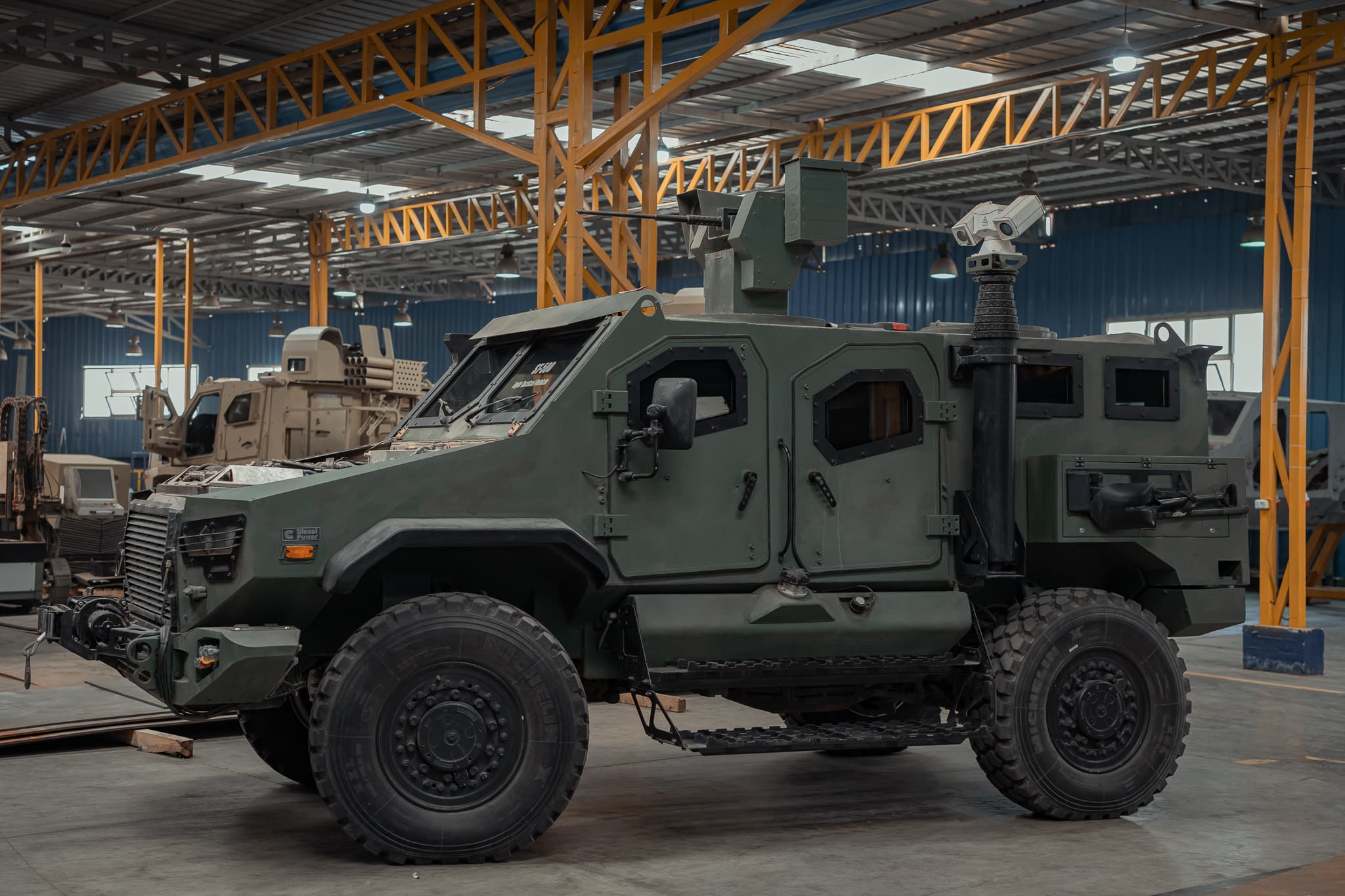 ST-500 Armored Vehicles Ultra-Clear STANAG Level 2 Glass