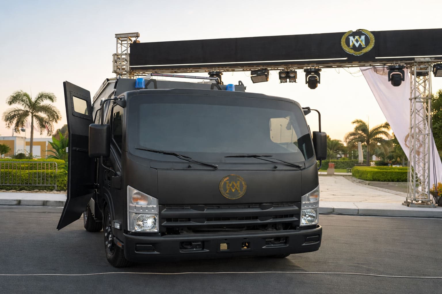  Cash-in-Transit Vehicles – Ultra-Clear BR6 Glass Kits