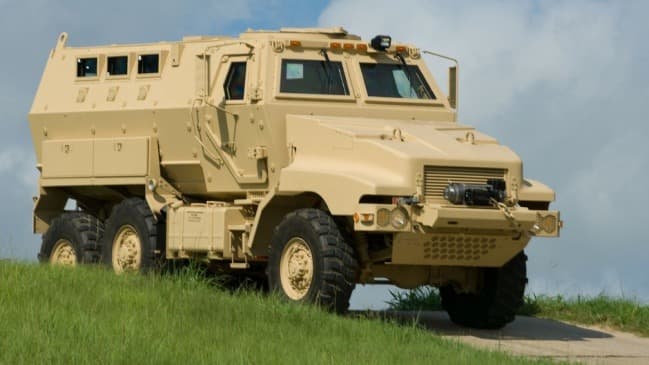 MaxxPro MRAP Armored Vehicles – BR7 Glass Supply and Repair Program